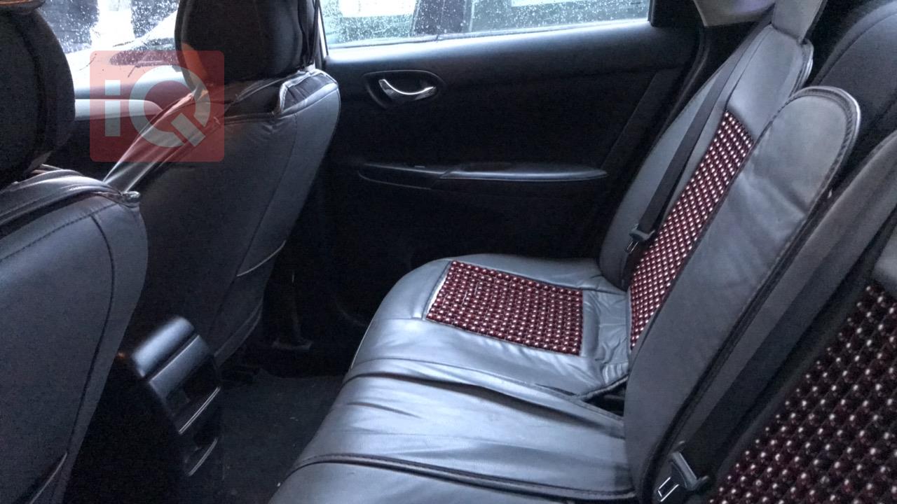 نيسان سنترا
